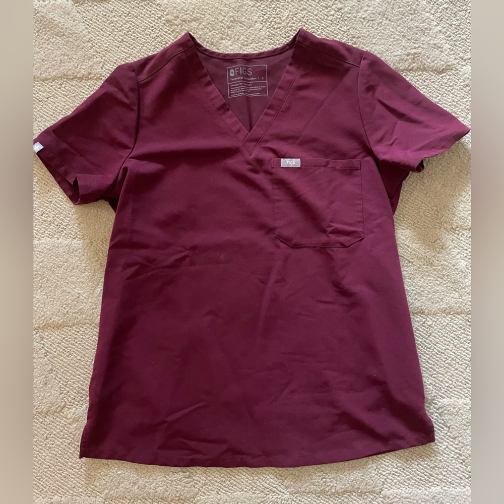 Figs Scrub Top